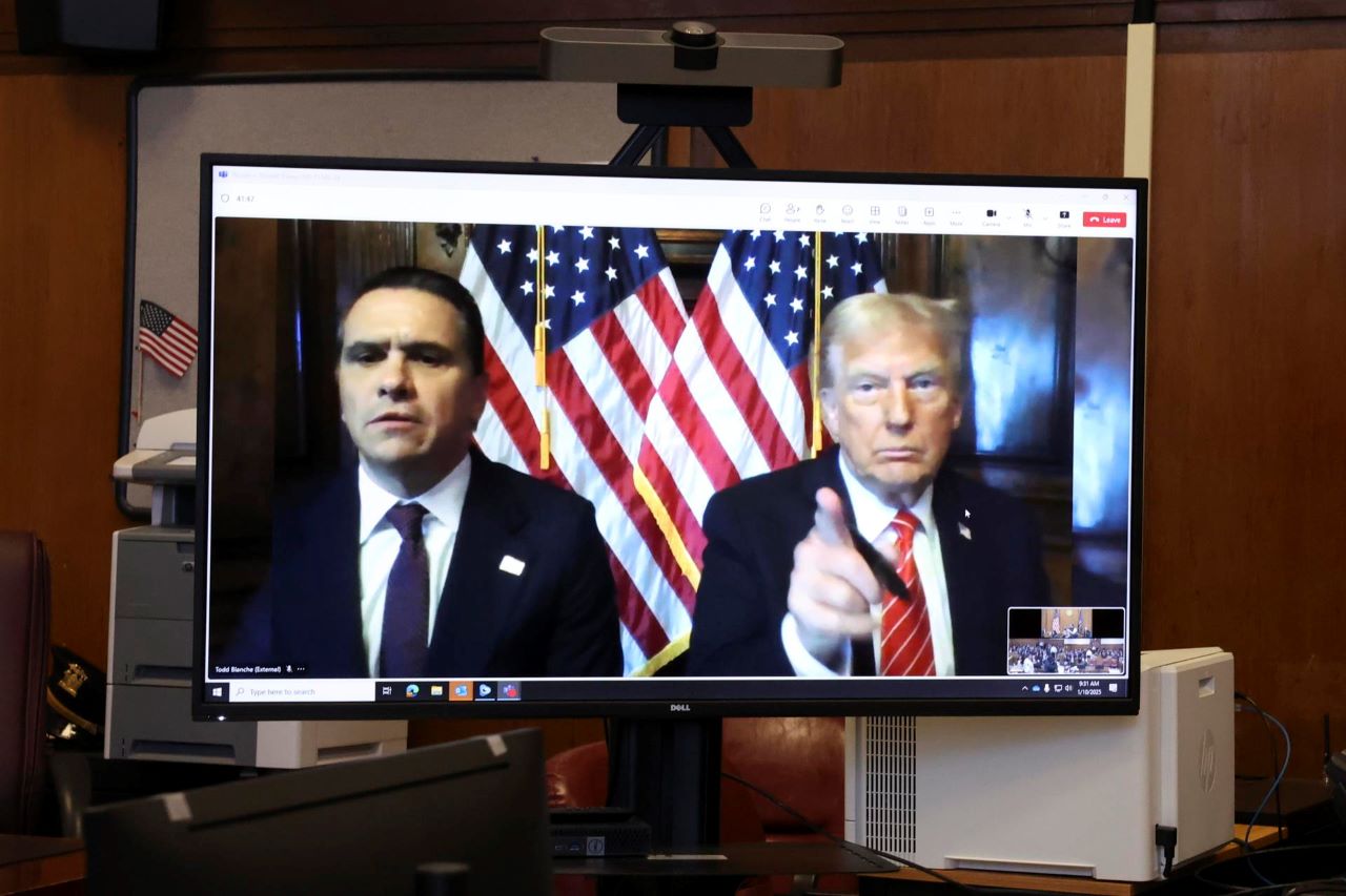 Trump recibe sentencia simbólica: es condenado pero no irá a la cárcel