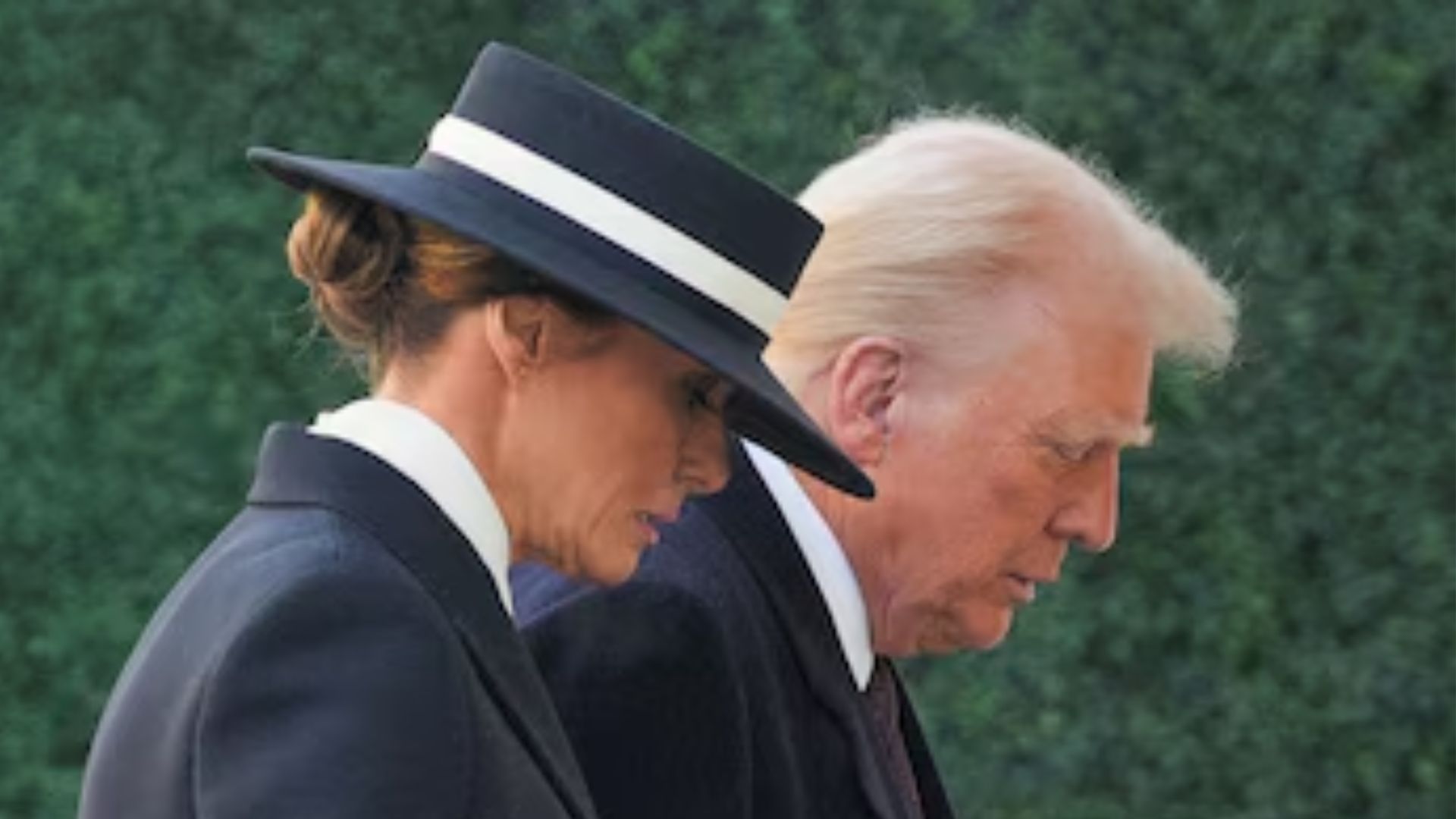 Imagen de Trump y su esposa Melania llegan a la iglesia en comienzo de jornada de investidura