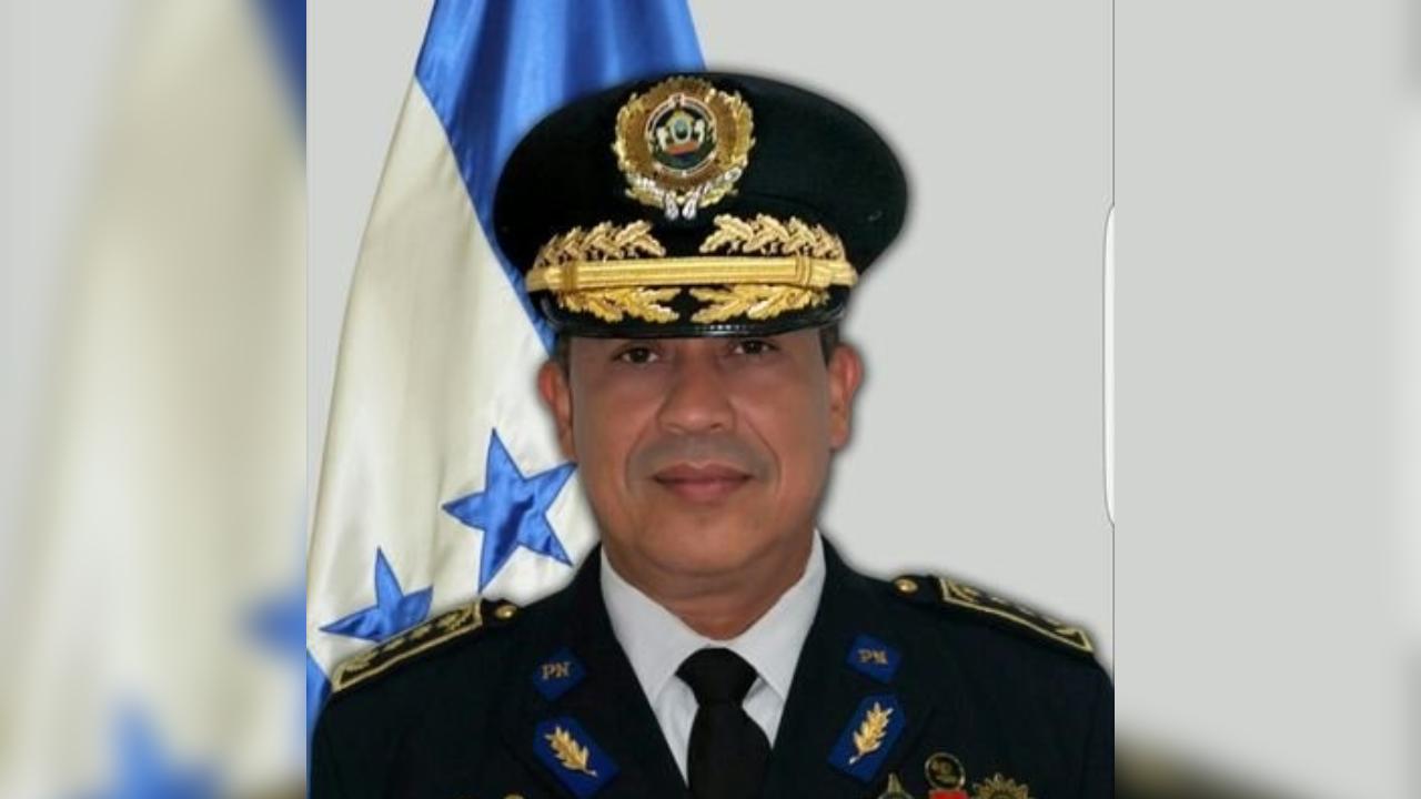 Tribunales ordenan privación definitiva de L 7.1 millones al excomisionado general  Héctor Iván Mejía