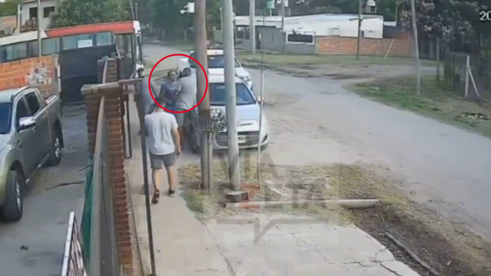 Imagen de VIDEO: Hombre discute y mata a otro porque le debía L 255 mil