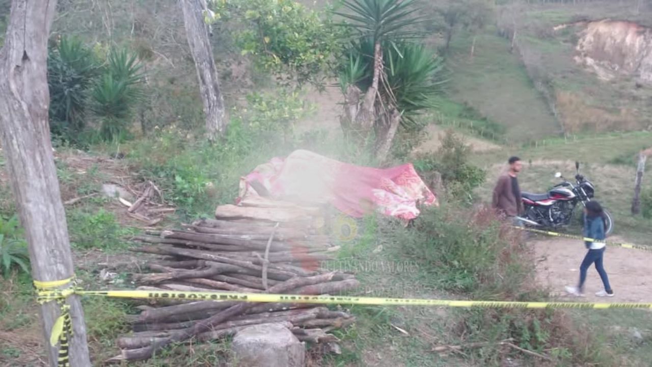 'Pobre, matarlo por cortar leña': conmoción por asesinato de hondureño en Ocotepeque