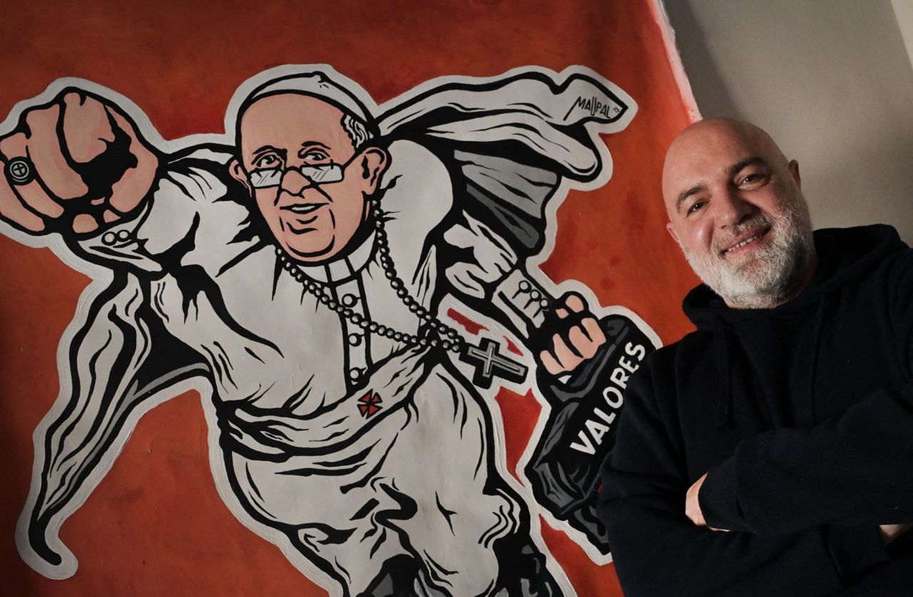 El dibujante del papa: del arte callejero a las galerías del mundo