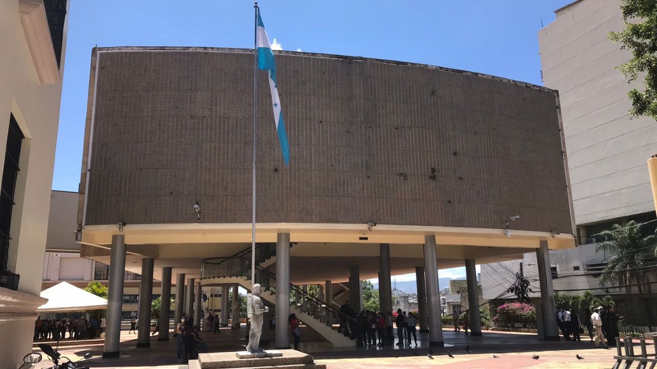 ¿Cuándo será la primera sesión del Congreso Nacional en 2025?