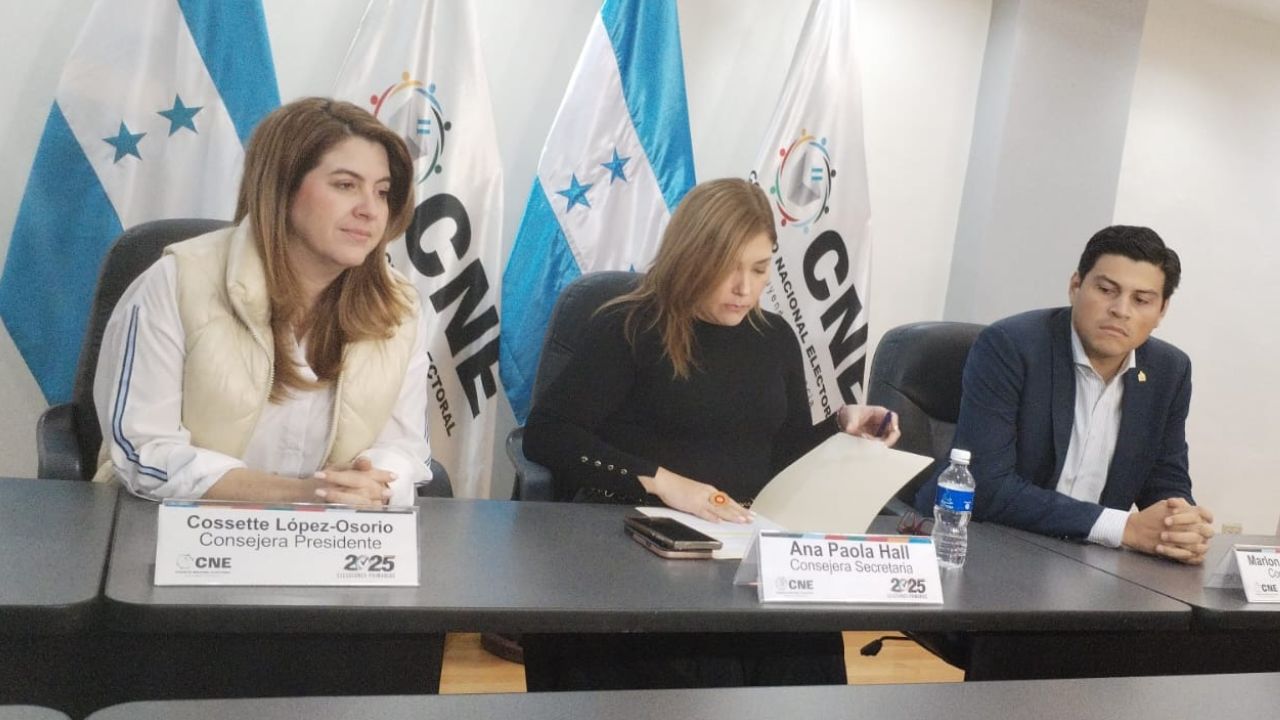 Ana Paola Hall, consejera del CNE denuncia amenazas a muerte en su contra