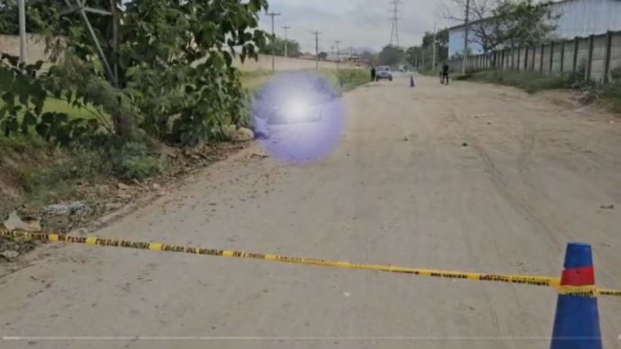 Hallan cuerpos amarrados y encostalados de dos hombres en San Pedro Sula
