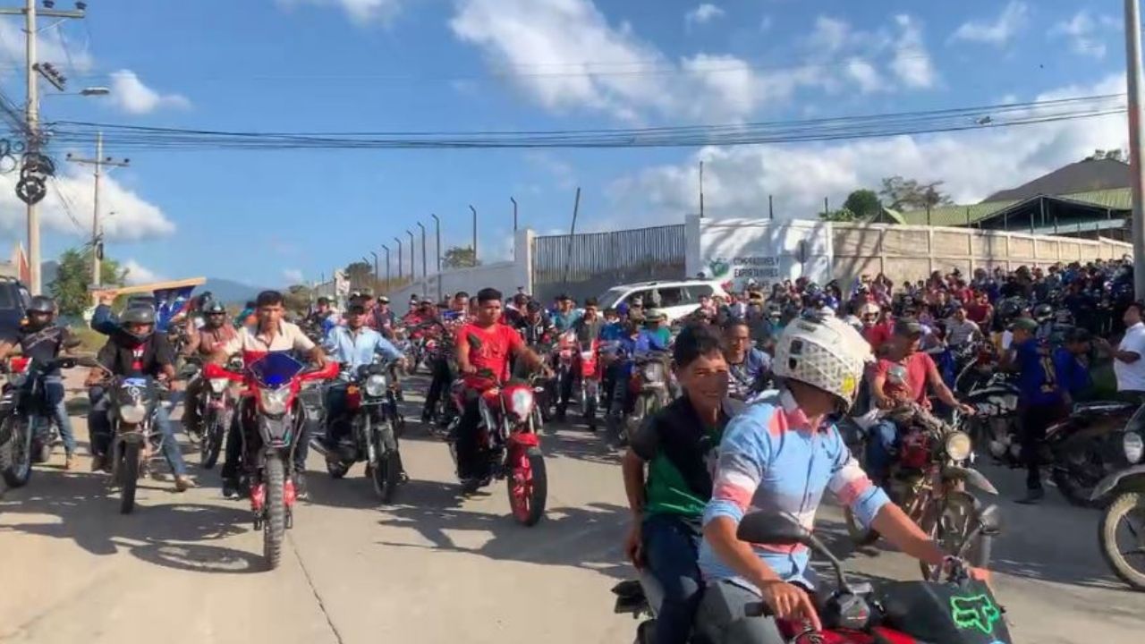 Celebración política con cohete de vara deja un niño muerto y a su hermano, herido, en Copán