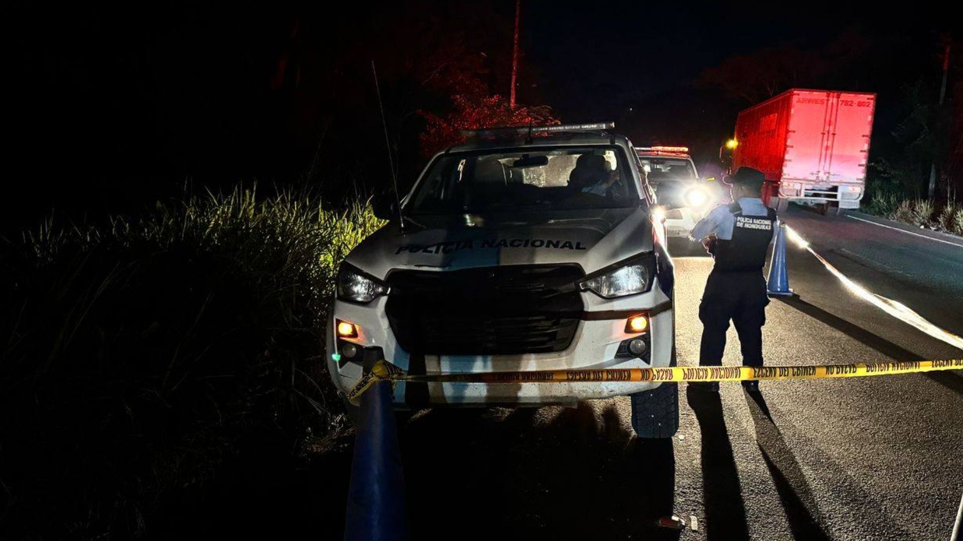'Solo escuchamos un golpe fuerte': hallan a hombre muerto a orilla de carretera en la CA-4