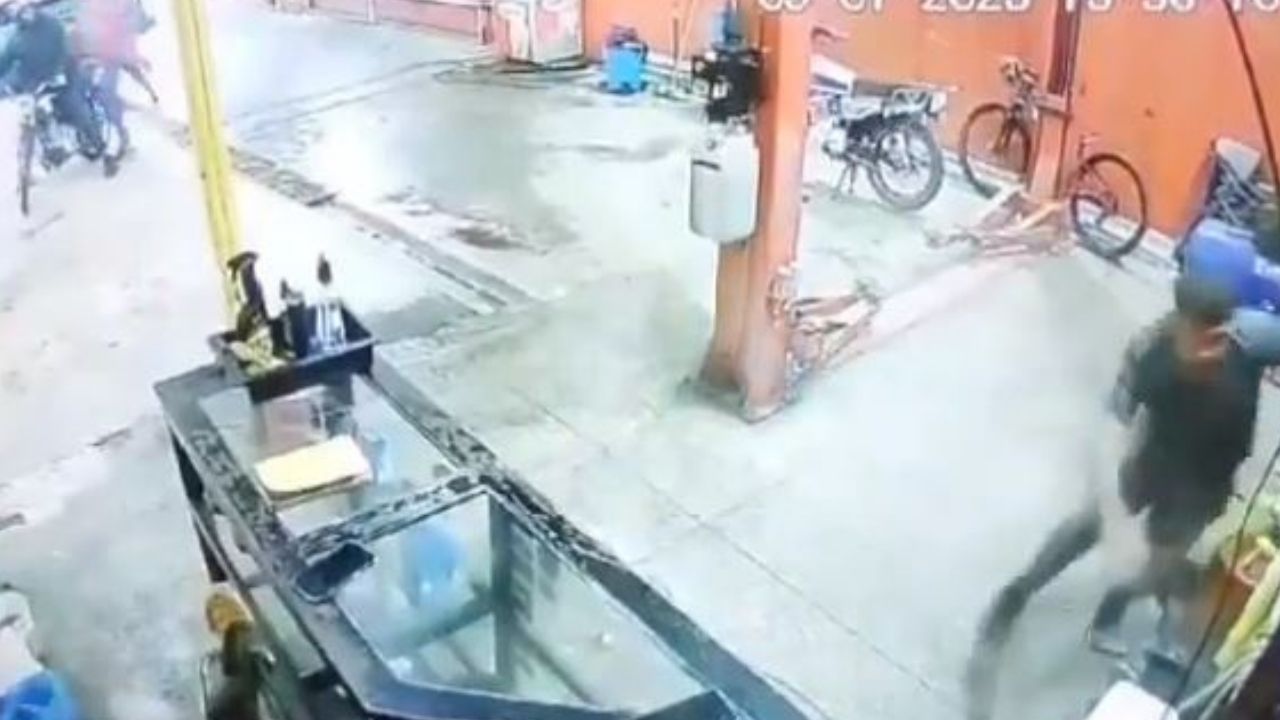 Graban cuando sicarios matan a cliente de 'carwash': intentó huir, pero lo remataron
