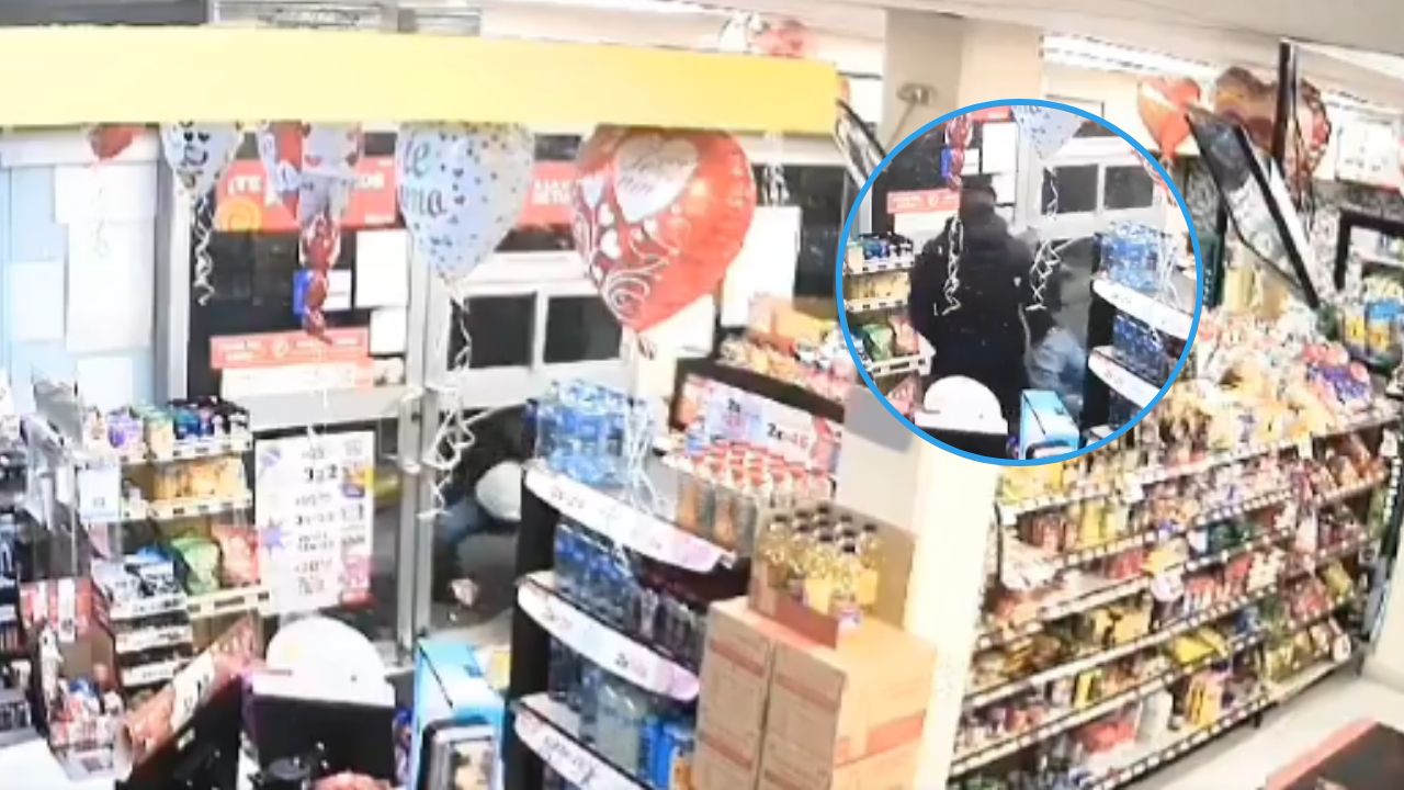 Video capta cuando policía mata a ladrón que iba a asaltar una tienda