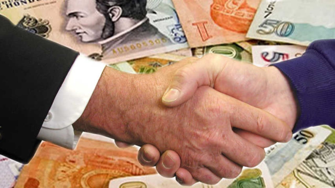 Negociarán ajuste salarial para 80 mil empleados públicos en Honduras