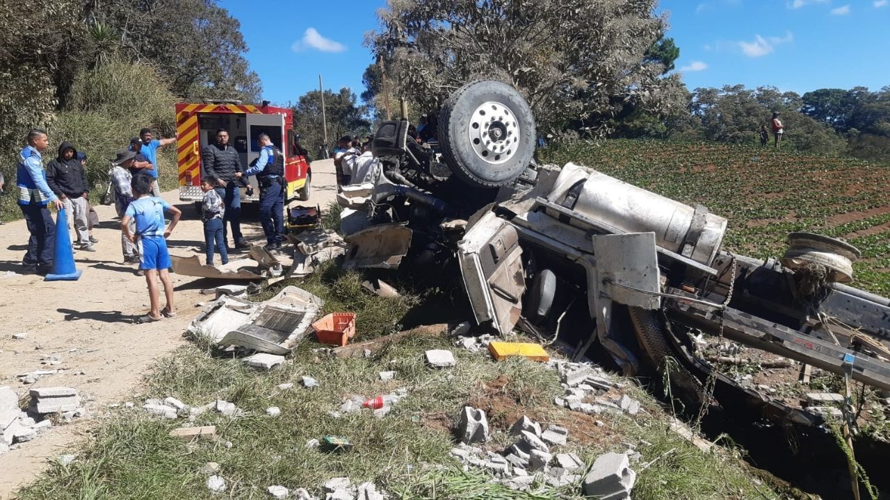 Volcamiento en Intibucá deja un muerto y dos heridos