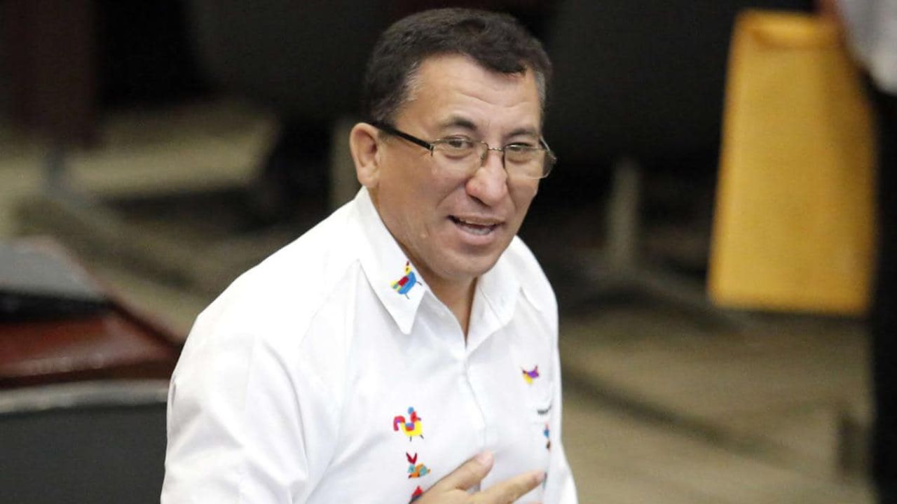 Bartolo Fuentes denuncia que hubo 'compra de votos' por este supuesto valor