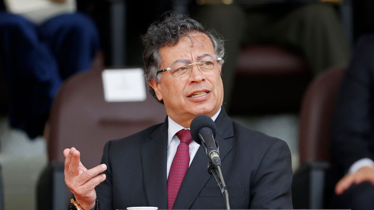 Gustavo Petro pide al Congreso de Colombia legalizar cultivo de marihuana