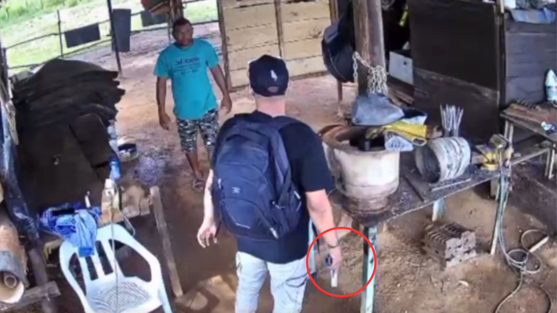 Captan momento en que matan a administrador por negarse a pagar extorsión
