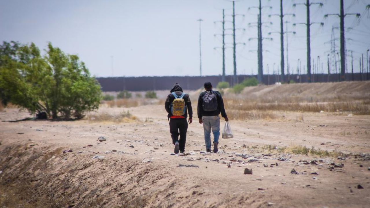Esto pasa con migrantes deportados que reingresan a Estados Unidos