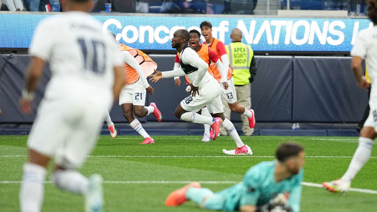 Panamá vence in extremis a EE. UU. y va a final de Nations League