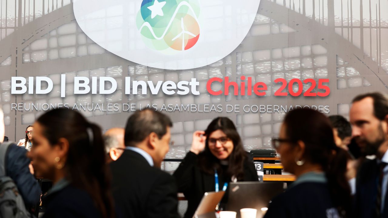 Latinoamérica, ante reto de usar nuevas tecnologías para luchar contra la pobreza