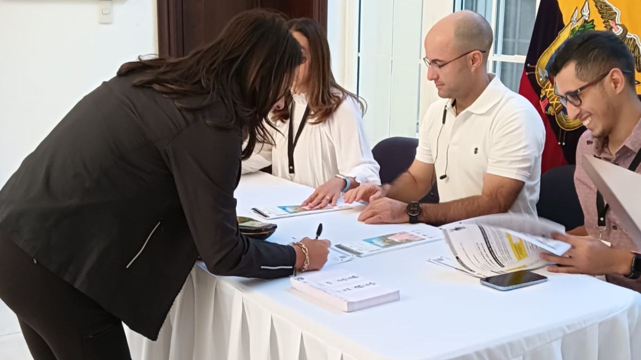 Unos 400 ecuatorianos en Honduras están habilitados para votar en segunda vuelta