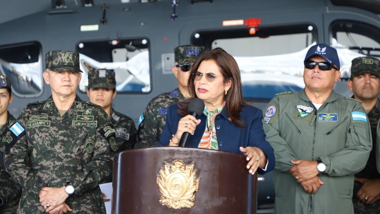 Rixi Moncada y Roosevelt Hernández realizarán viaje de trabajo en Puerto Rico
