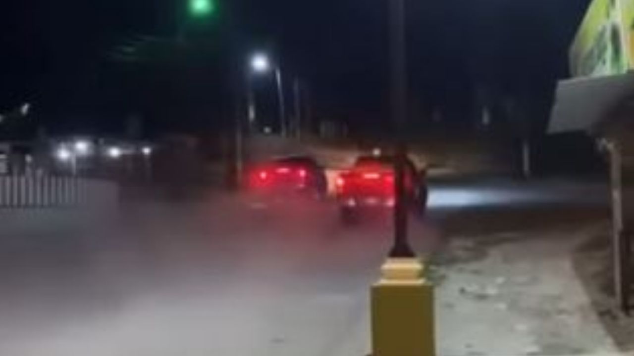 Graban piques en Copán: uno de los autos impacta contra estructura de cemento