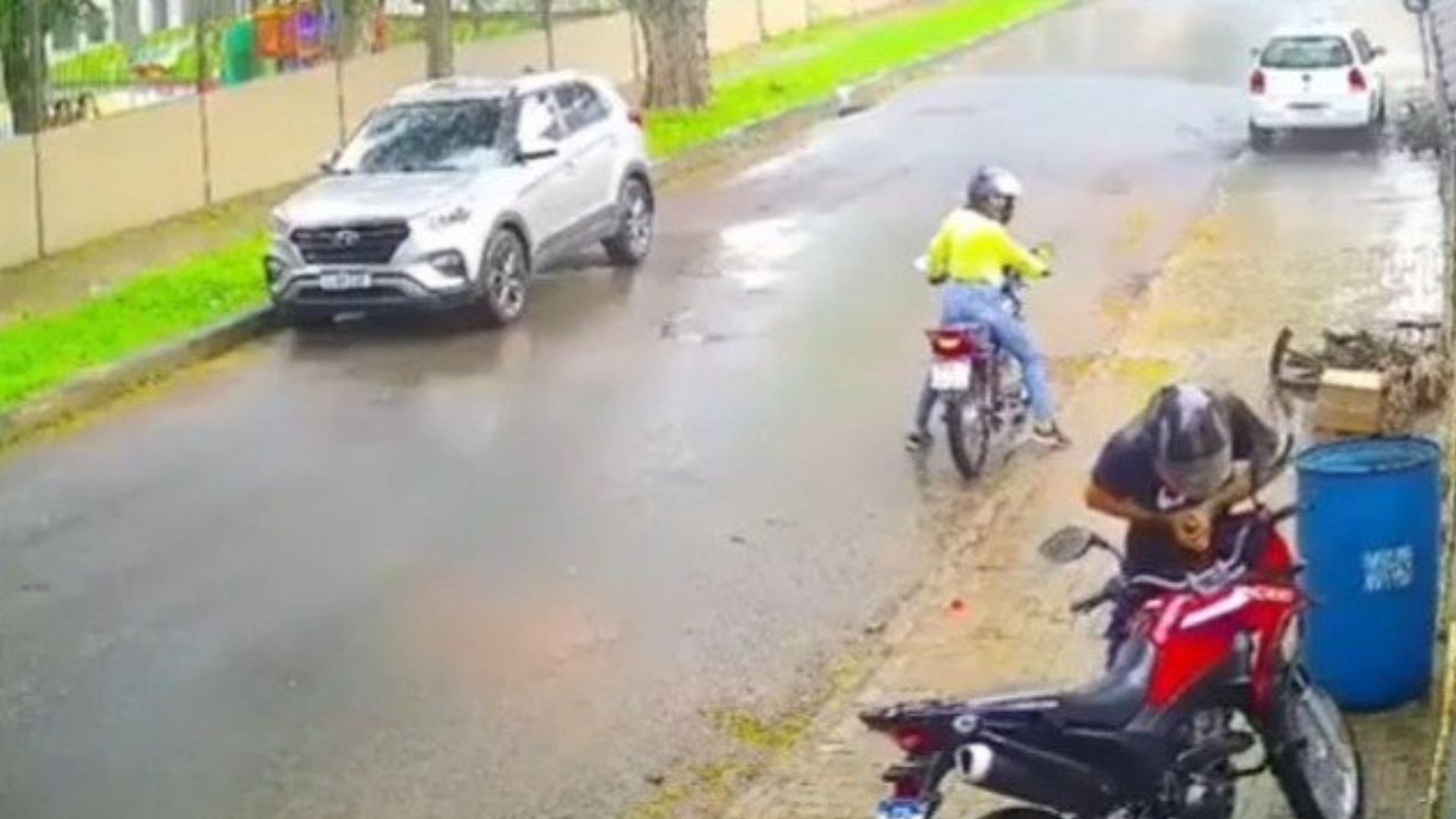 Madre e hijo hondureños detenidos por robar motocicletas