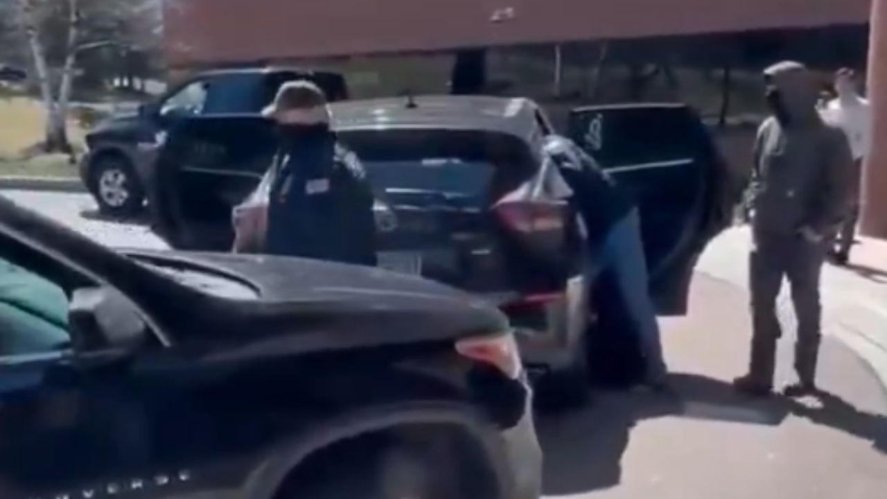 Mientras solicitaba ciudadanía 'gringa', ICE captura a líder anti Israel
