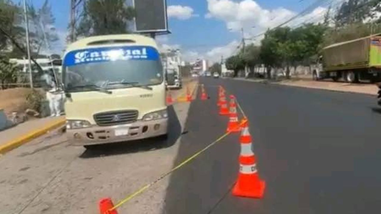 Mujer muere atropellada por bus 'rapidito' frente a la DNVT en la capital