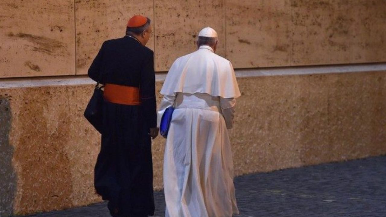 Cardenal Rodríguez llora la muerte del papa Francisco: 'Fue un ser muy querido para mí'