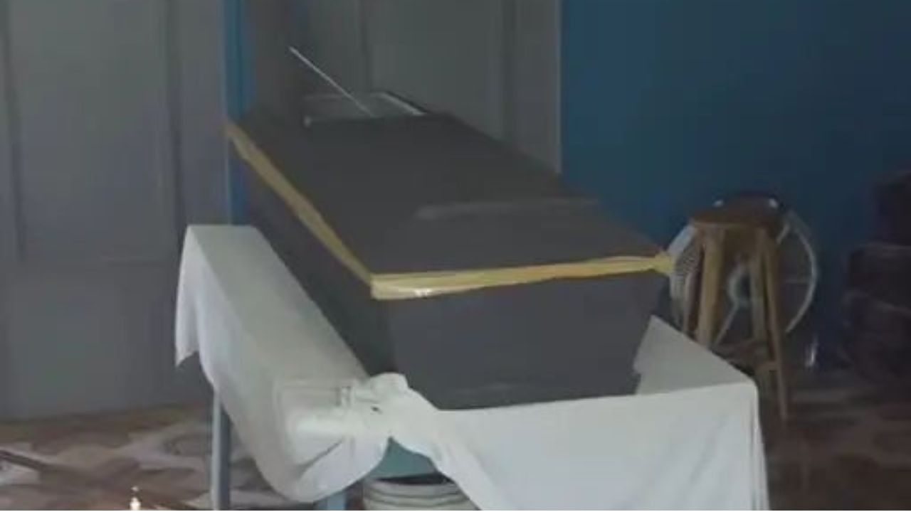 Sepultan en Cortés a quinceañera víctima de abuso de padrastro; su bebé murió