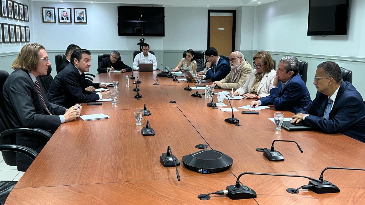 De estos temas se dialogó en reunión entre directivos del Cohep y FMI