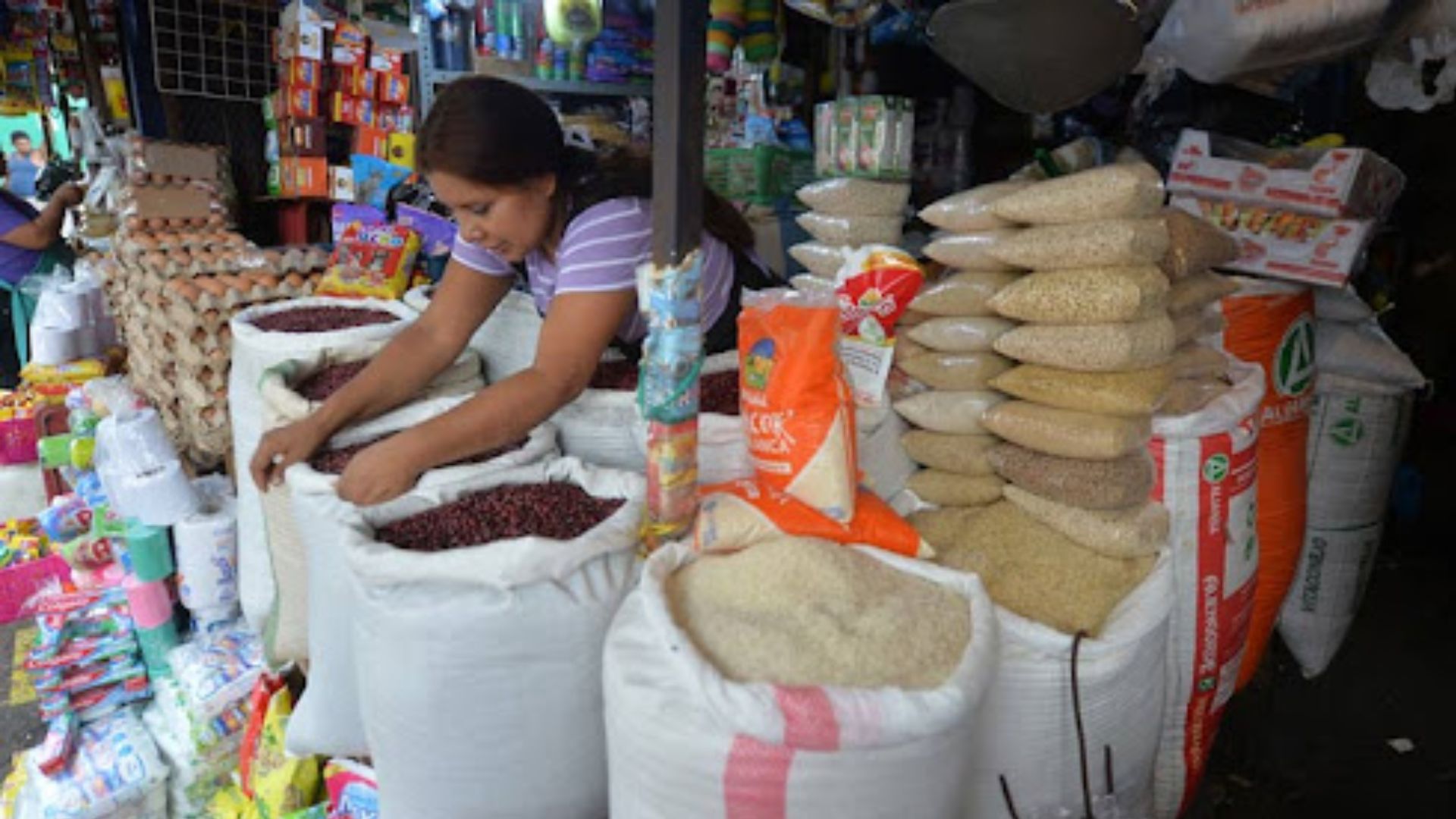 Nueva alza en la canasta básica: producto clave incrementa 30 lempiras