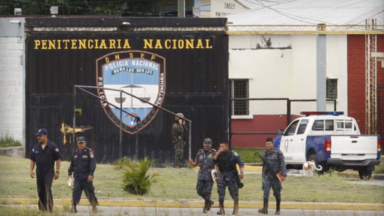 ¡Sin efectivo! Con nuevo sistema podrán comprar sus cosas los reclusos: INP