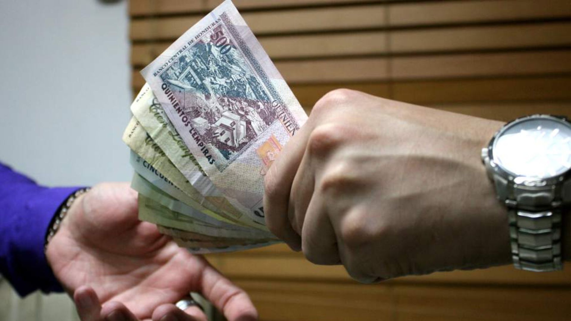 Corrupción le cuesta a Honduras el 10% del PIB cada año, según economista