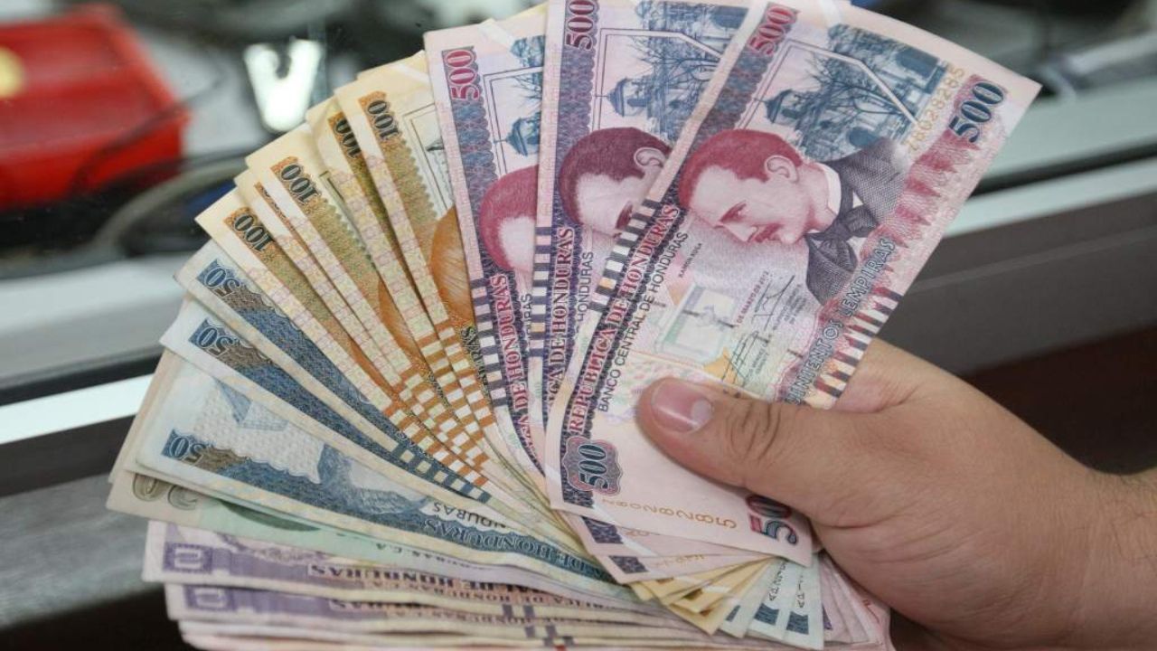 ¿Cuándo pagan el 'catorceavo' en Honduras 2025?