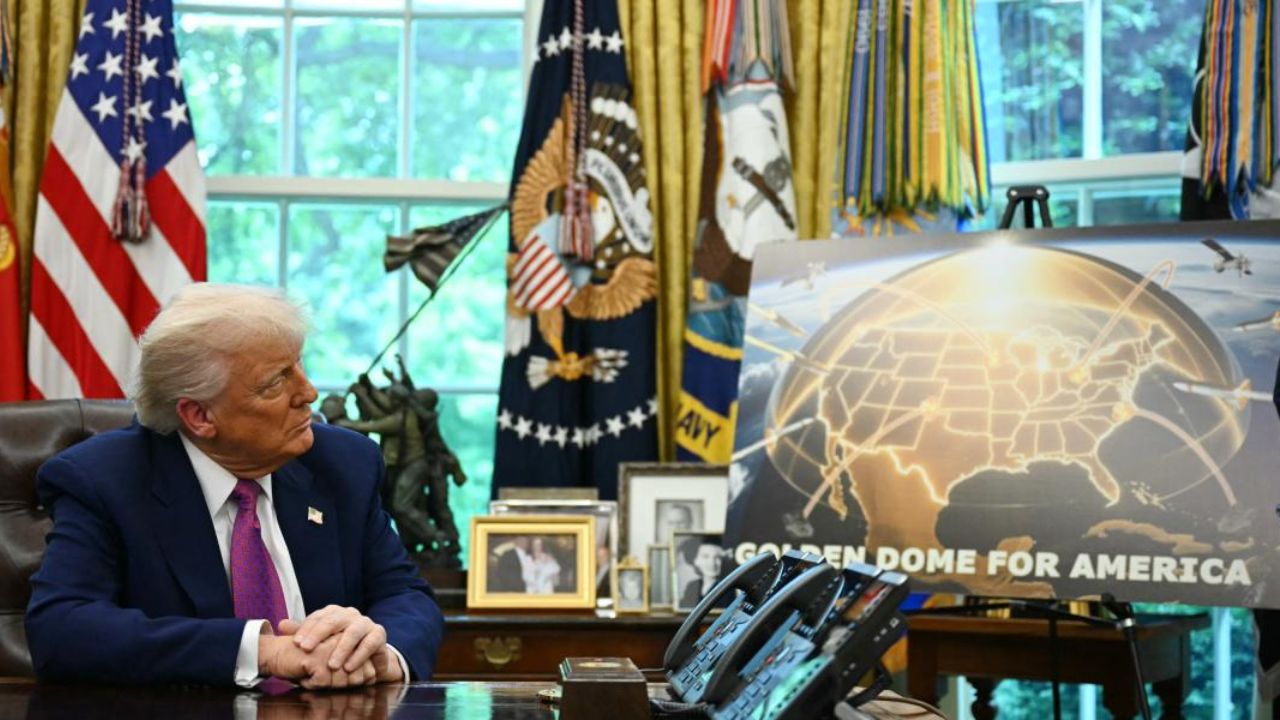 Trump ofrece a Canadá protección gratis bajo su cúpula dorada si se une a EE.UU.