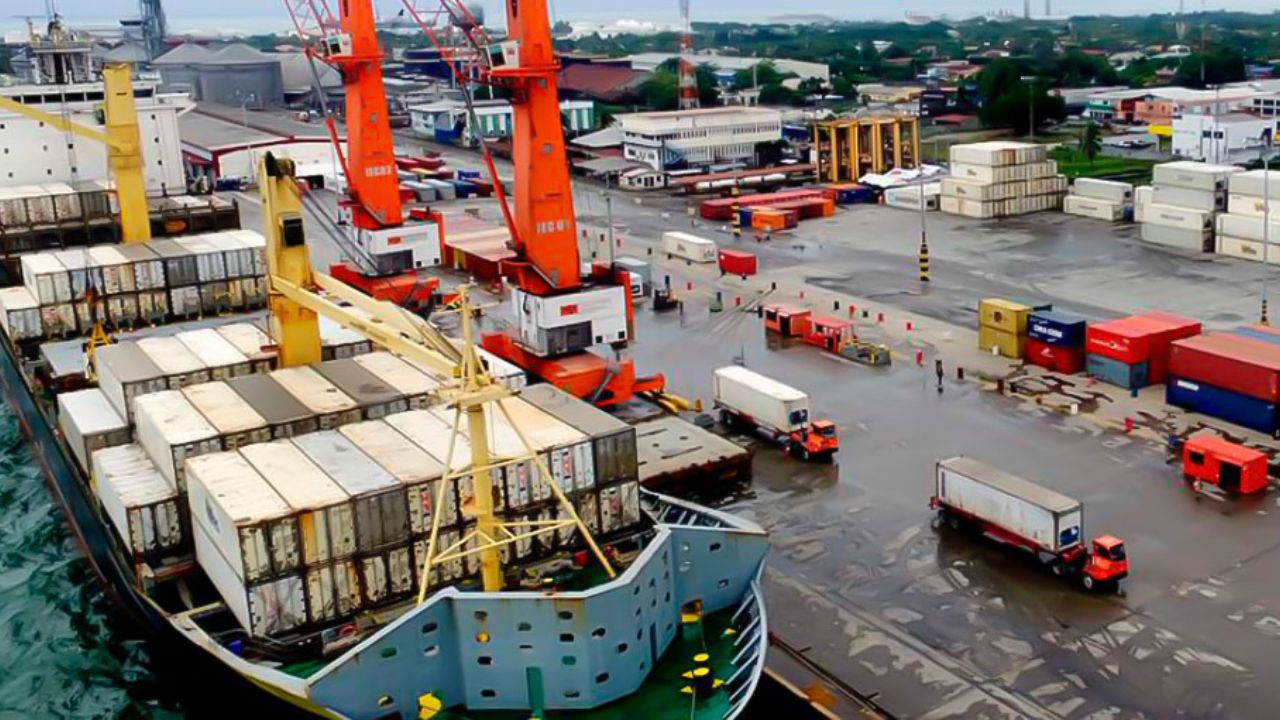 Economía hondureña crecerá entre 3,5 % y 4 % en 2025 y 2026, según BCH