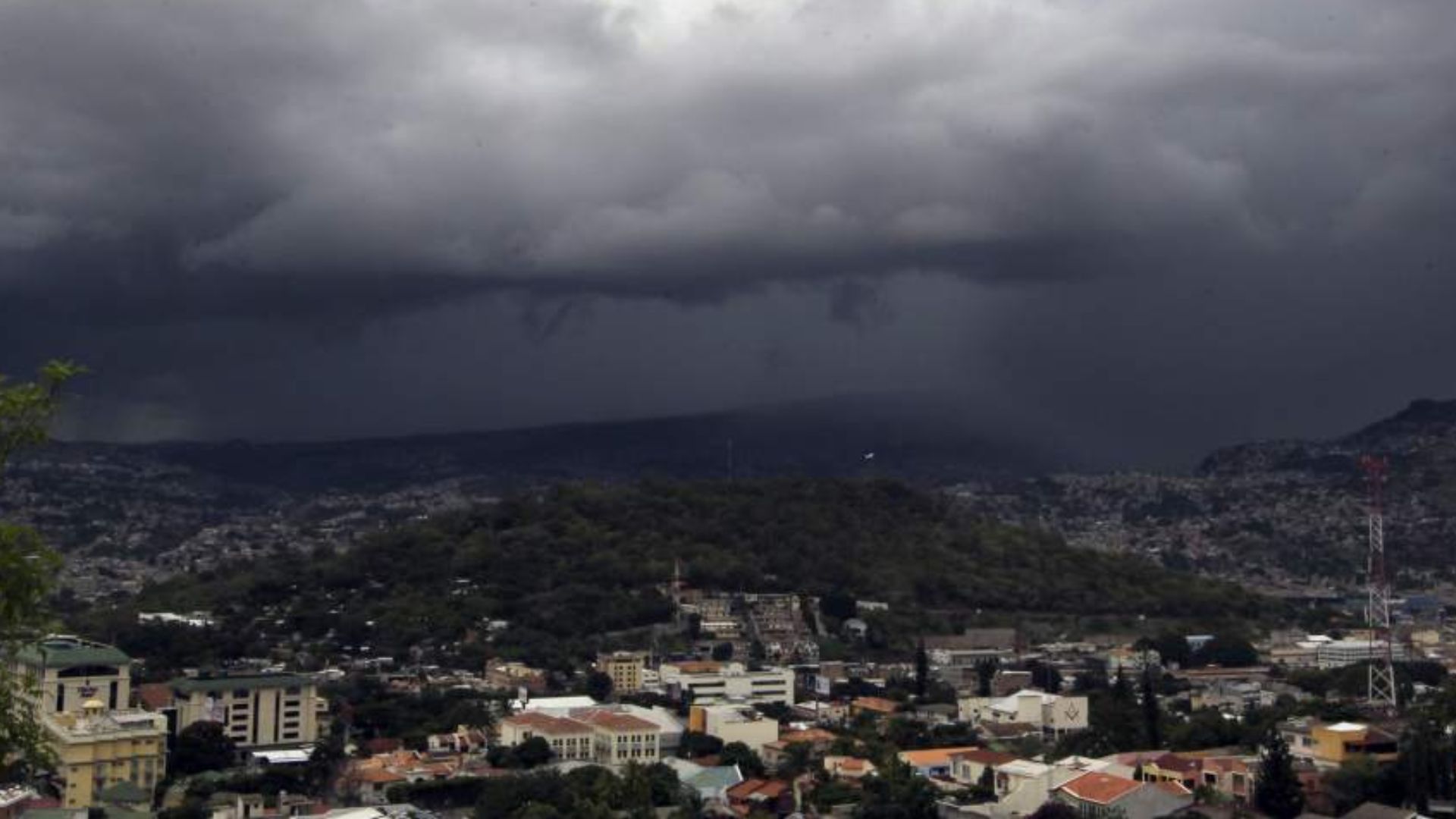 Imagen de Anuncian lluvias para estas zonas de Honduras en el Día de la Madre