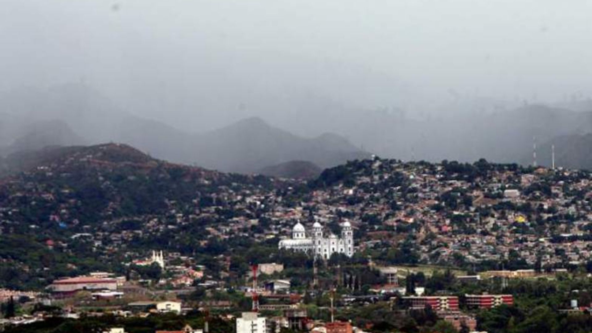 Zonas donde lloverá este sábado en Honduras por influencia de una vaguada