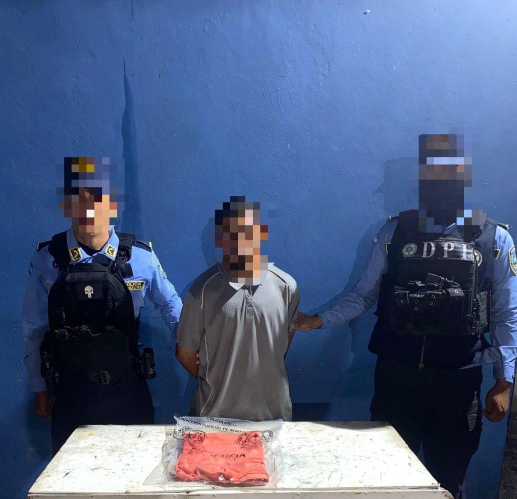 Hombre detenido por matar a su hermano en El Paraíso.