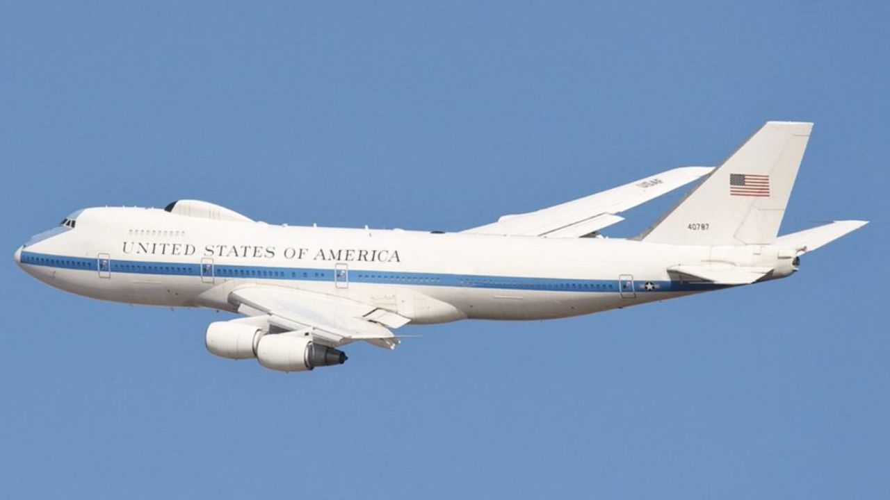 Así es el ‘avión del fin del mundo’ que aterrizó en Washington
