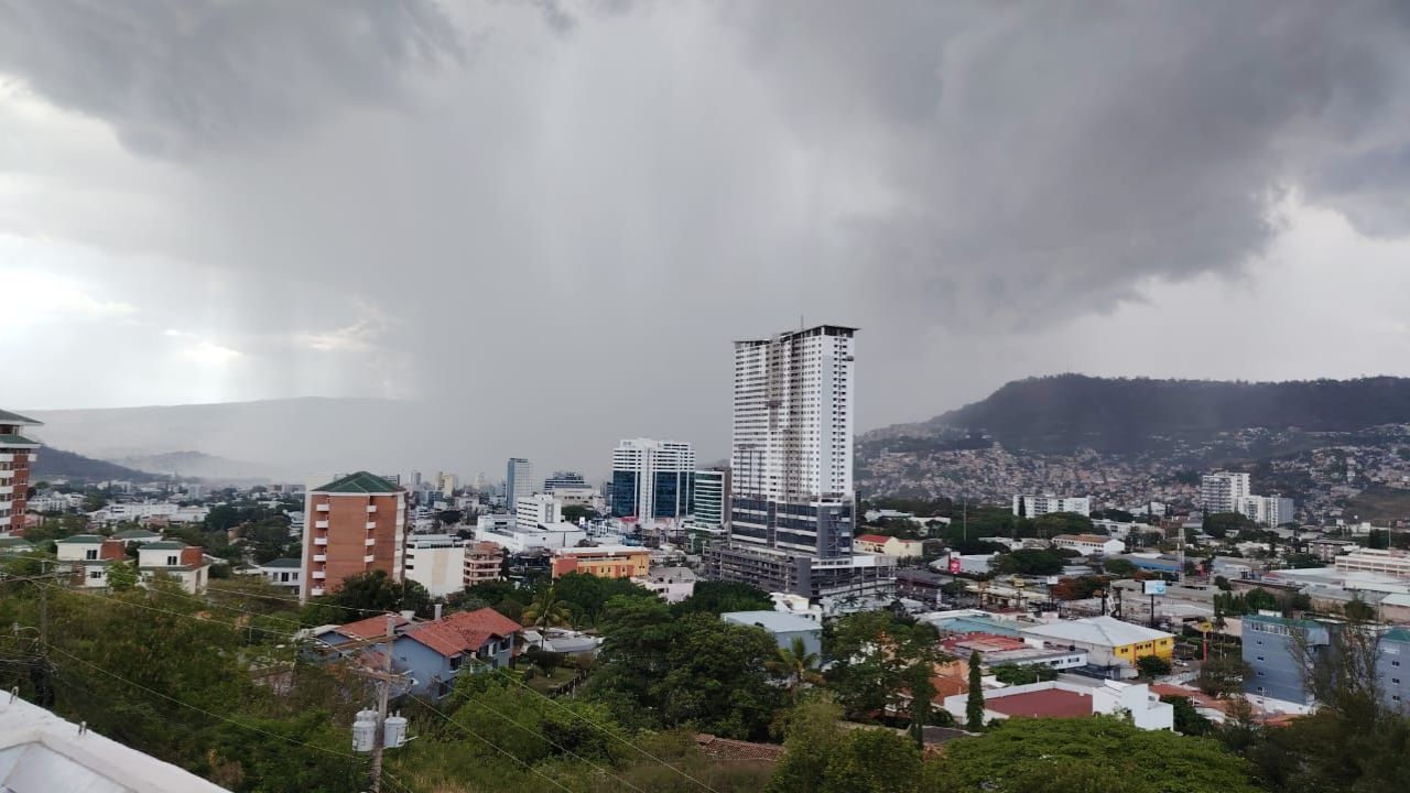 Vaguada seguirá generando lluvias ¿Cuáles serán las temperaturas en Honduras?