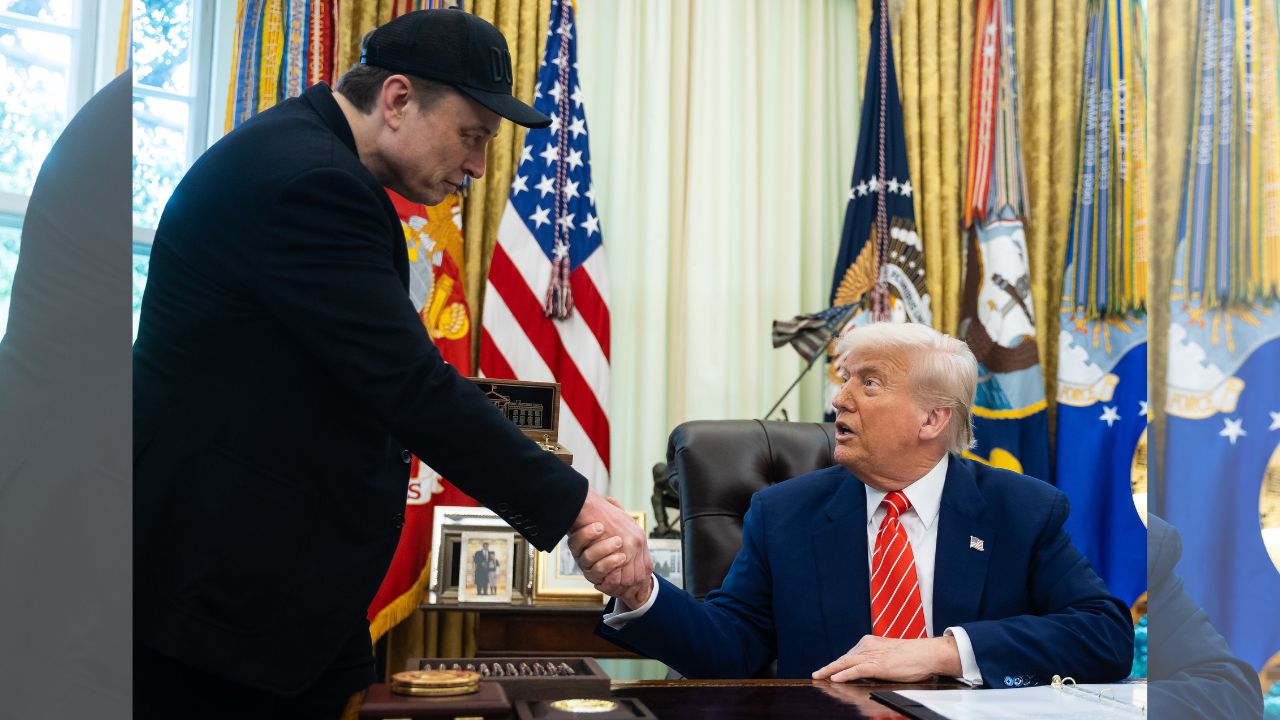 Elon Musk y Donald Trump 'liman asperezas' tras llamada telefónica