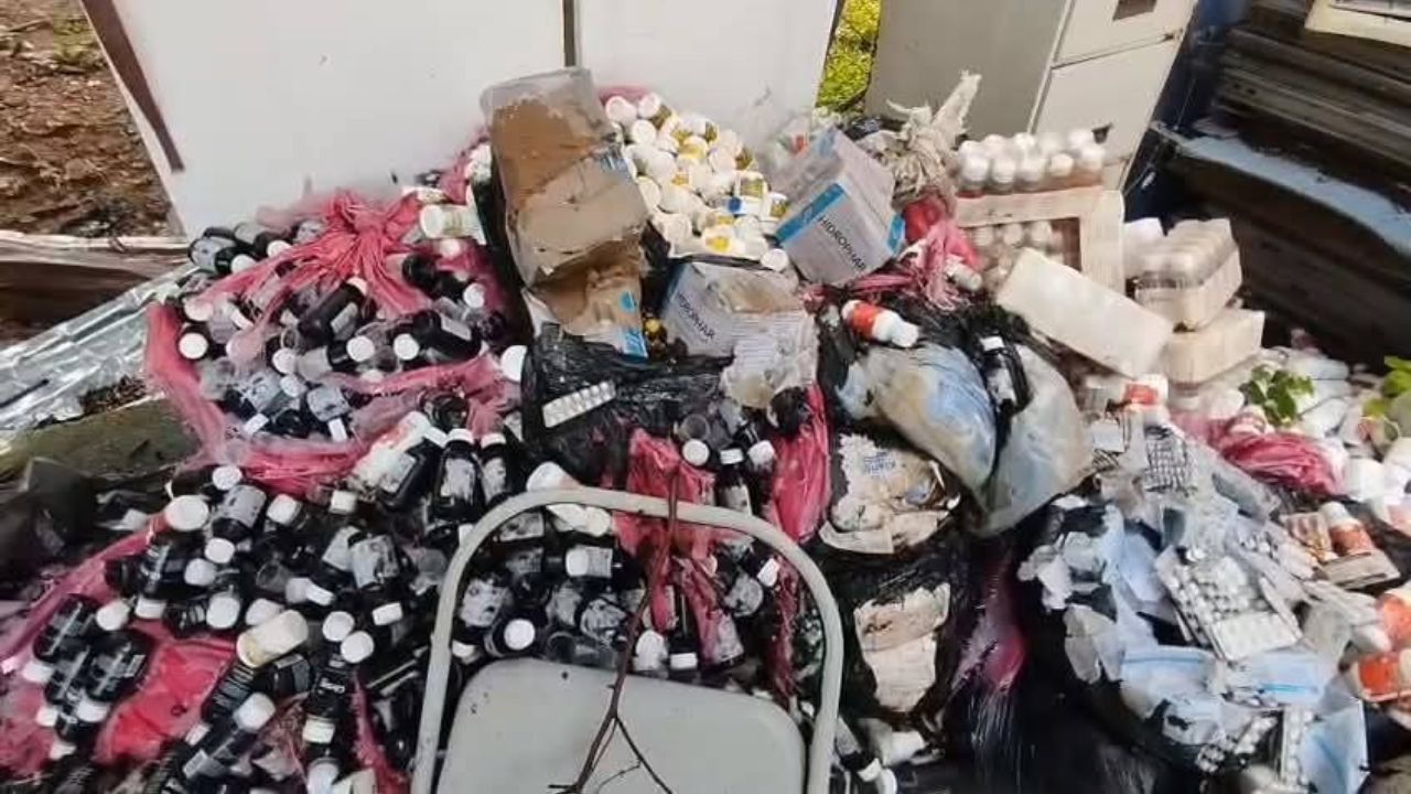 Hallan lote de medicamentos tirado en predios de Salud en Choluteca