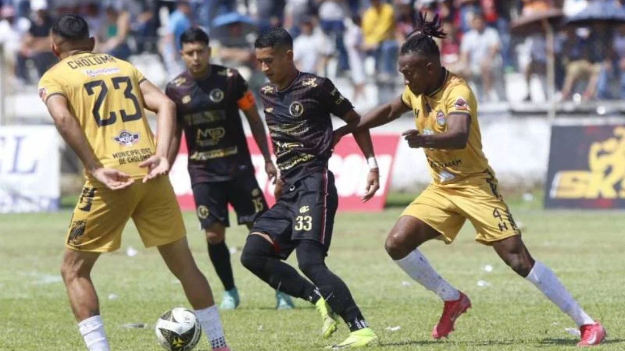 Independiente y Choloma empatan en la ida de la finalísima de Liga de Ascenso