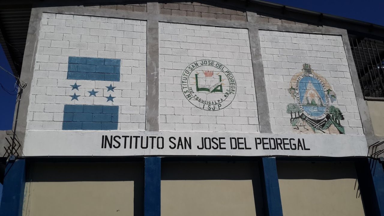 Estudiante apuñala a compañero tras confundir comentario sobre su peso en Tegucigalpa