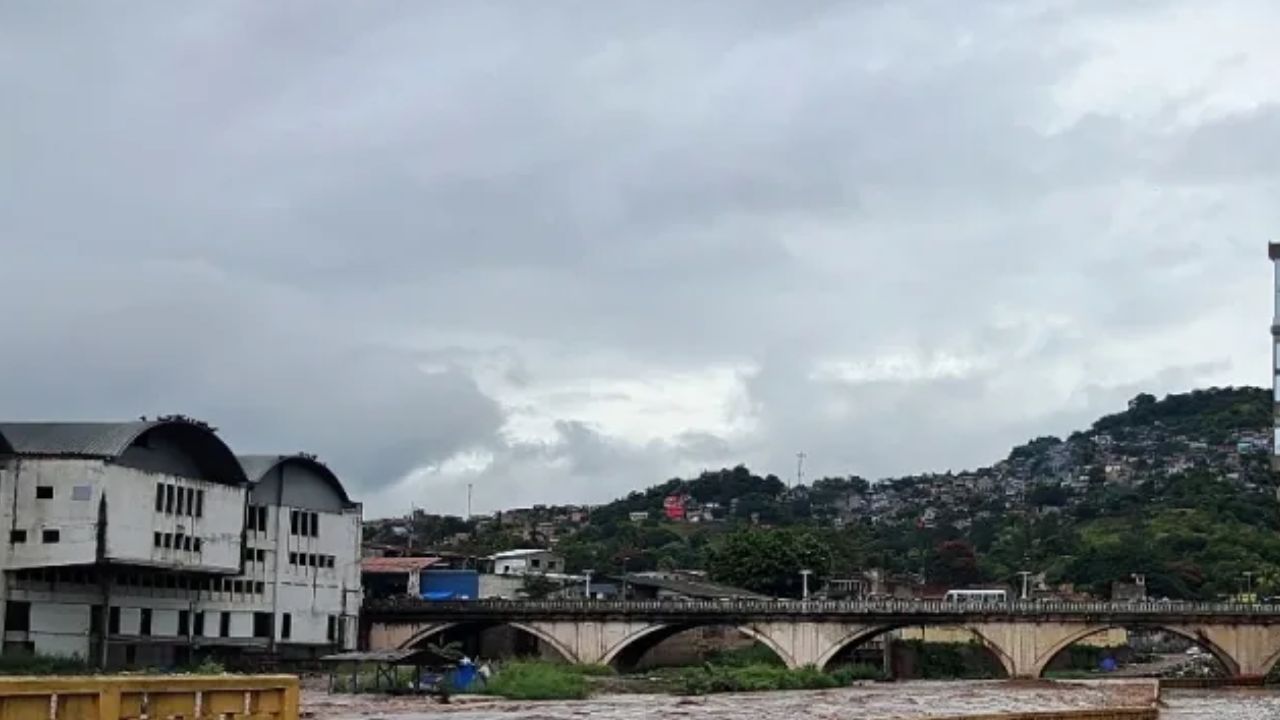 ¿Hasta cuándo seguirán las lluvias en Honduras? Esto pronostica Cenaos
