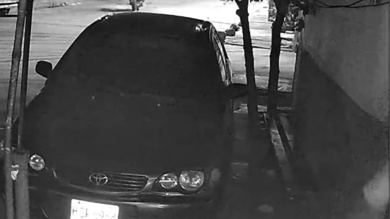 Cámaras captan cuando motociclista en marcha es tiroteado en Comayagüela