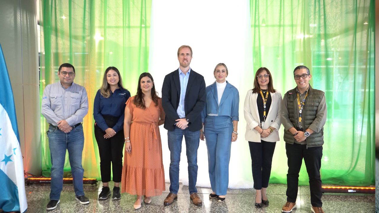 Nestlé lanza concurso Innovatón Café Honduras 2025 para jóvenes caficultores
