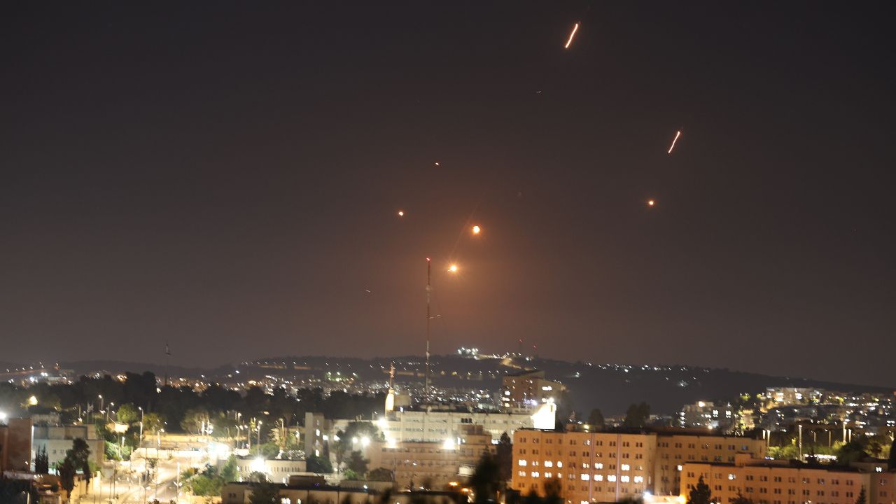 Tercera escalada de Israel e Irán pone a potencias al borde de la guerra regional