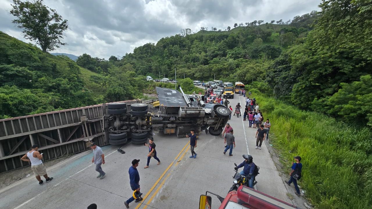 Identifican a las víctimas y los heridos de accidente en Los Hornos, Copán